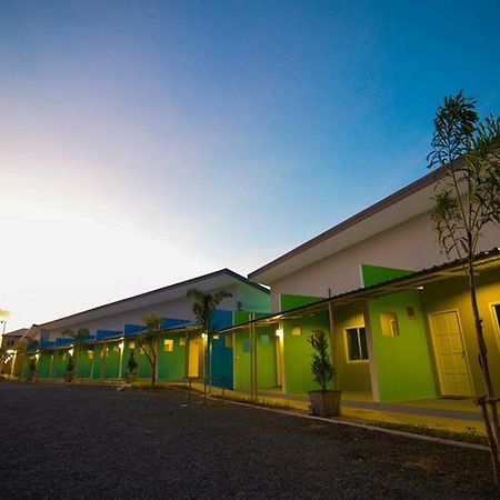 Panita Resort Khanom Exterior foto